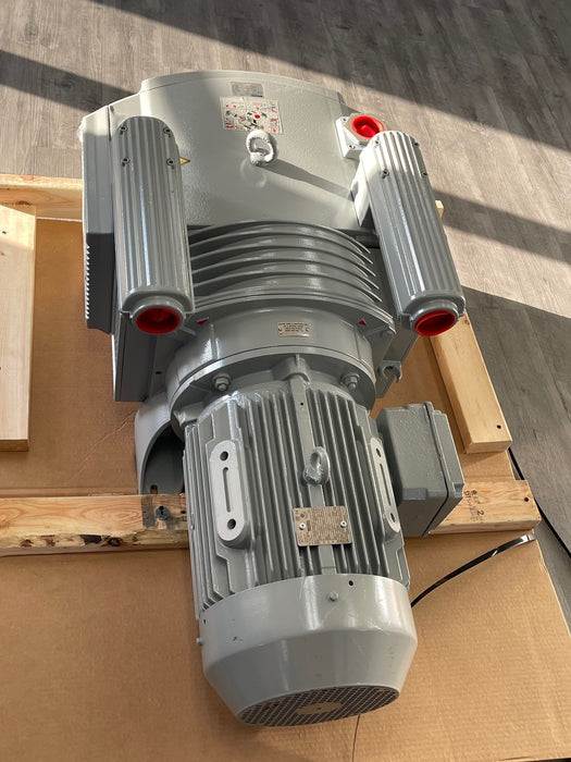 Used 2012 Becker Vacuum Pump