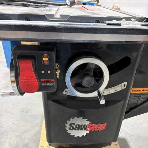 Used SawStop Industrial Cabinet Saw, 7.5HP, 230V 3 Phase, (Copy)