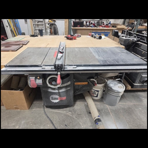 Used SawStop Industrial Cabinet Saw, 7.5HP, 230V 3 Phase, (Copy)